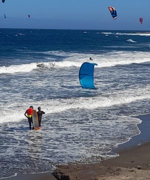 Reserva – Clases individuales de Kitesurf en El Médano